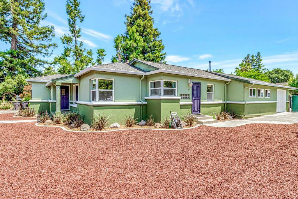 Campbell, CA 95008,1139 W Parr AVE