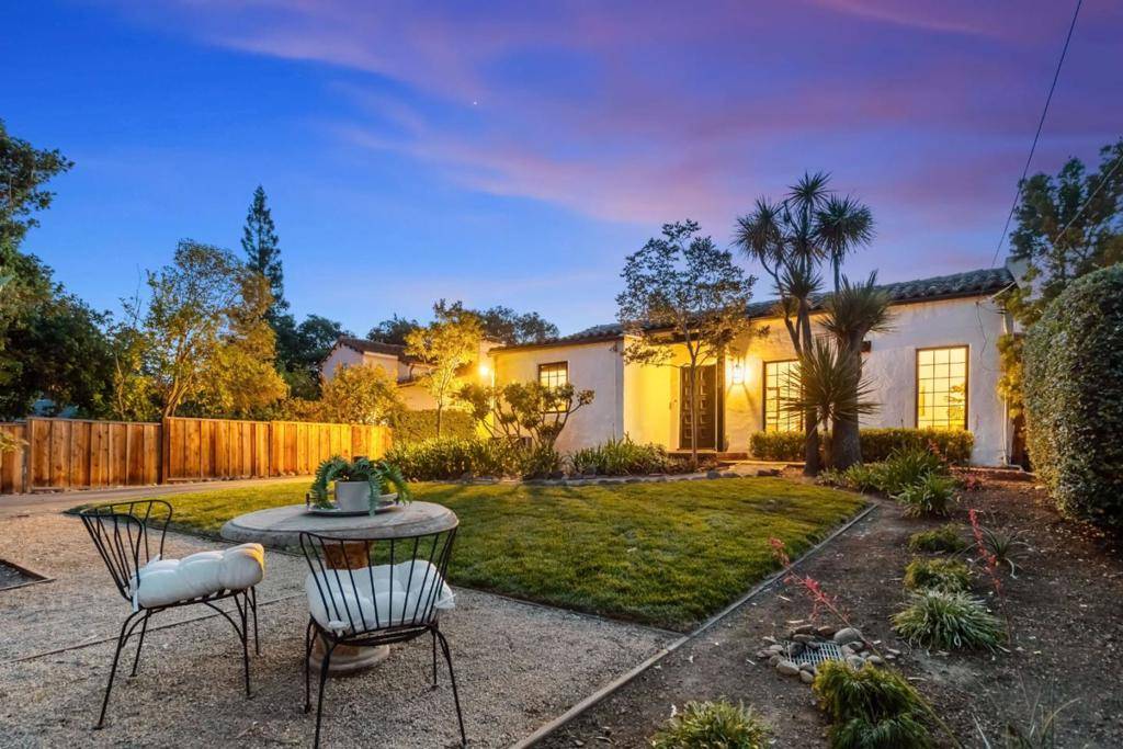 Menlo Park, CA 94025,2030 Sand Hill RD