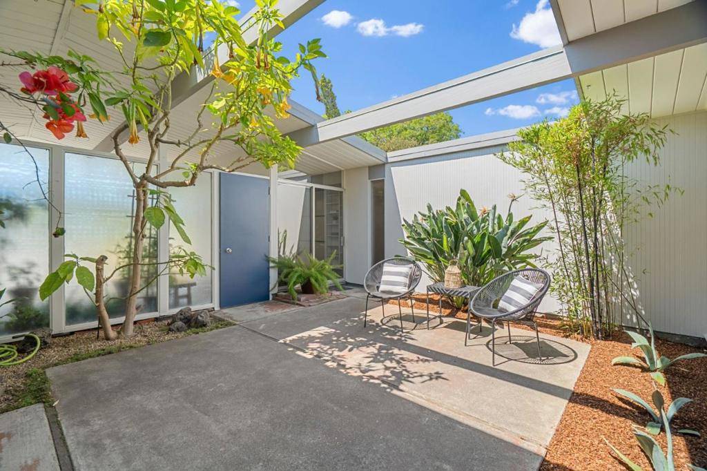 Sunnyvale, CA 94087,747 Duncardine WAY