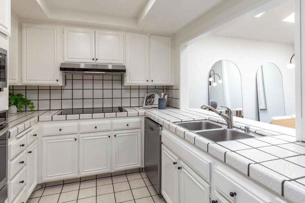 Los Gatos, CA 95032,101 Lancewood PL