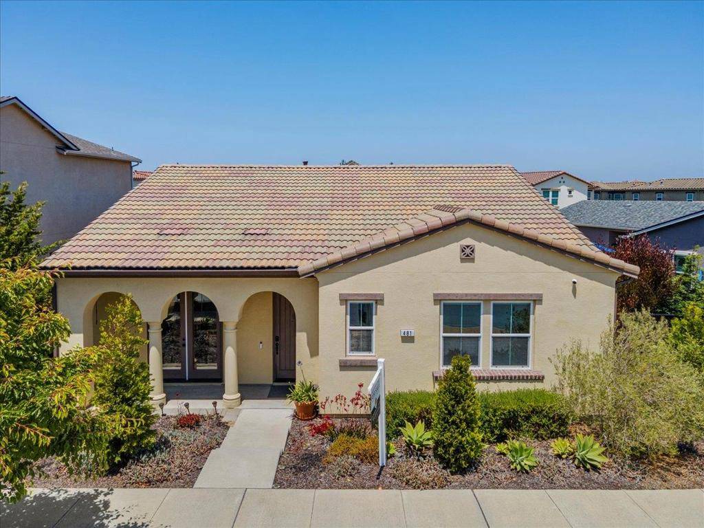 Marina, CA 93933,481 Logan WAY