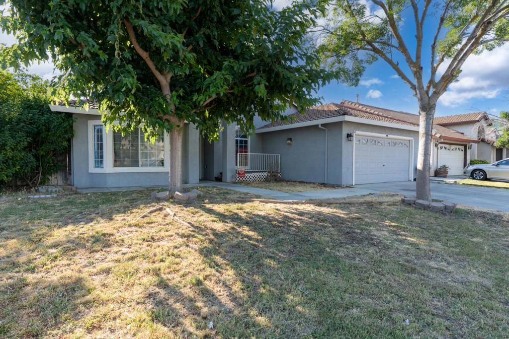 Los Banos, CA 93635,1928 Davis DR