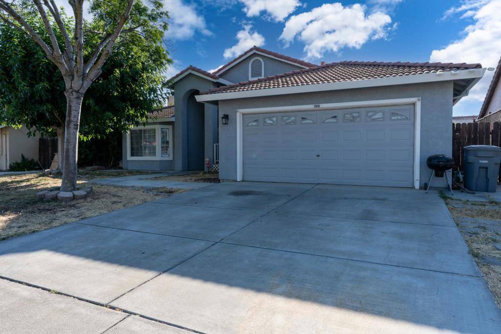 Los Banos, CA 93635,1928 Davis DR
