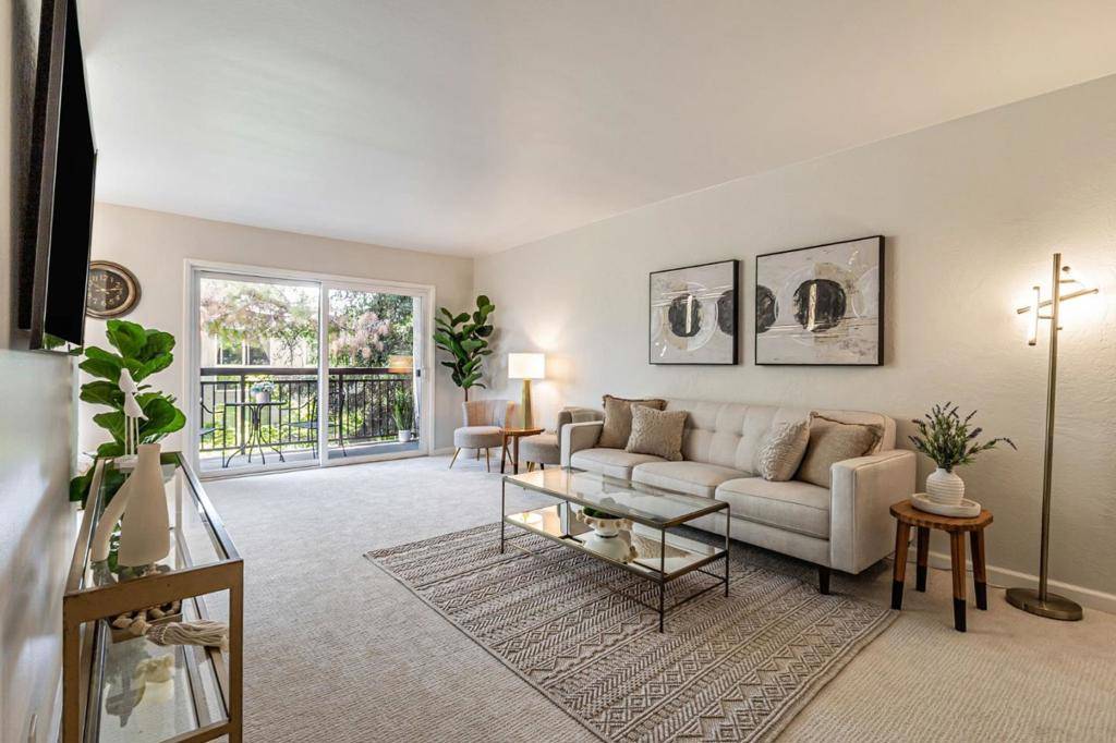 Mountain View, CA 94040,181 Del Medio AVE #307