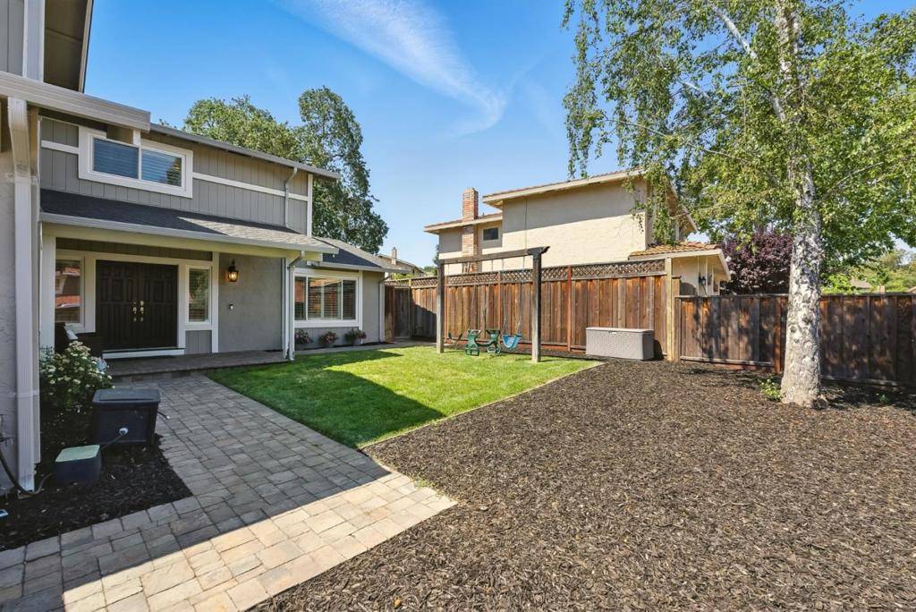 Morgan Hill, CA 95037,1010 Creekside CT