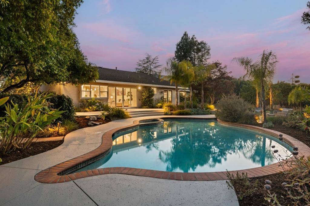 Monte Sereno, CA 95030,17583 Daves AVE