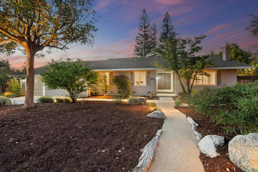 Monte Sereno, CA 95030,17583 Daves AVE
