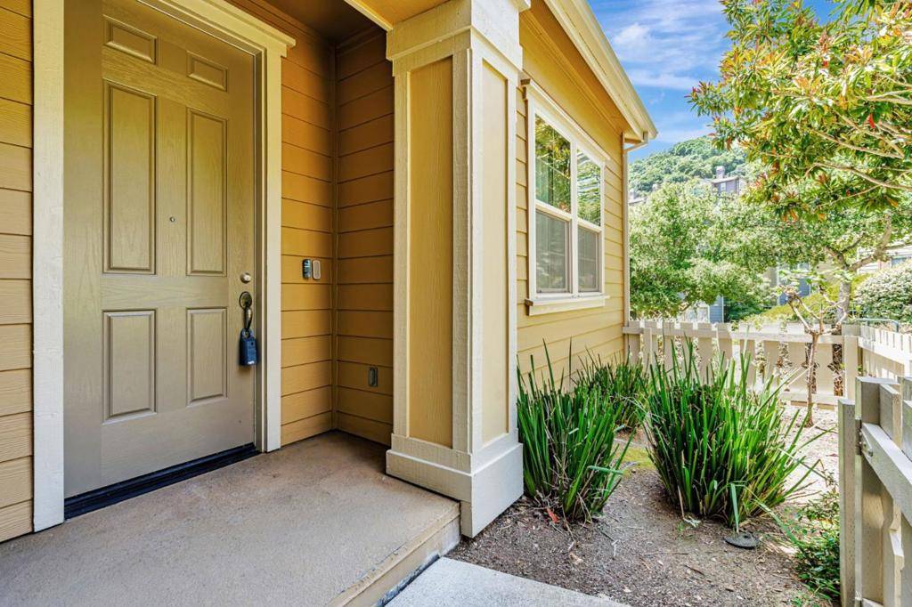 Oakland, CA 94605,6124 Old Quarry LOOP
