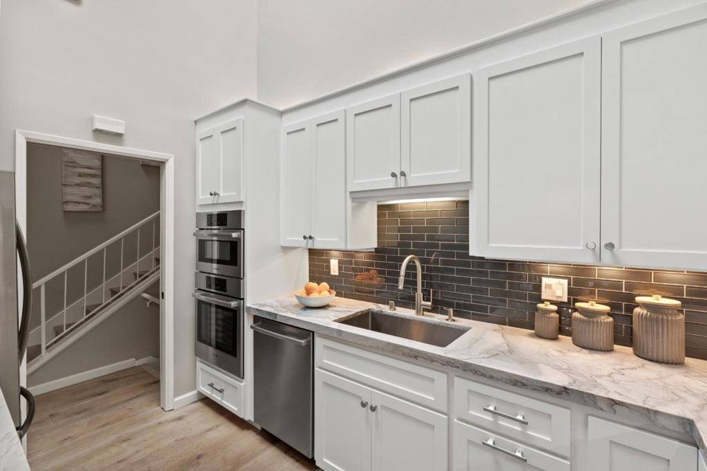 Menlo Park, CA 94025,162 Sand Hill CIR