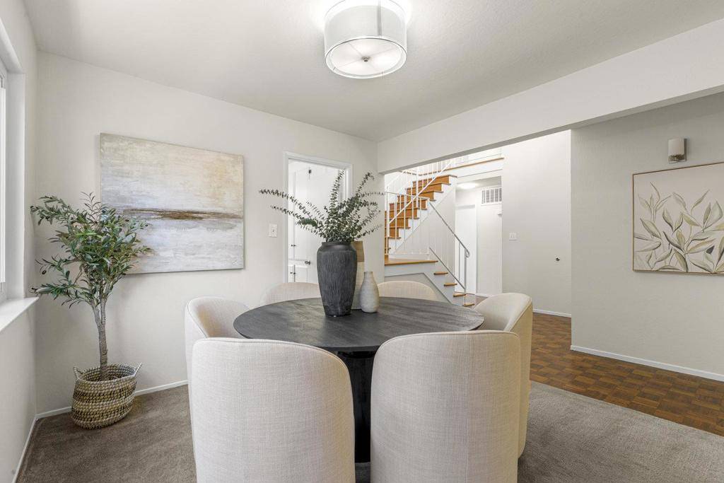 Foster City, CA 94404,320 Bowfin ST