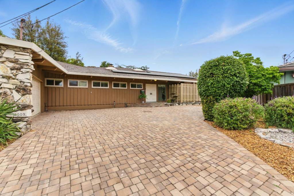 Castro Valley, CA 94546,18009 Laird CT