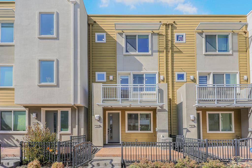 San Jose, CA 95123,5956 Charlotte DR