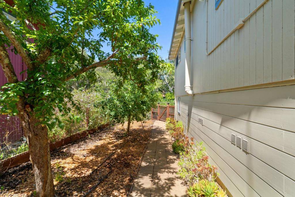 Soquel, CA 95073,3407 Maplethorpe LN