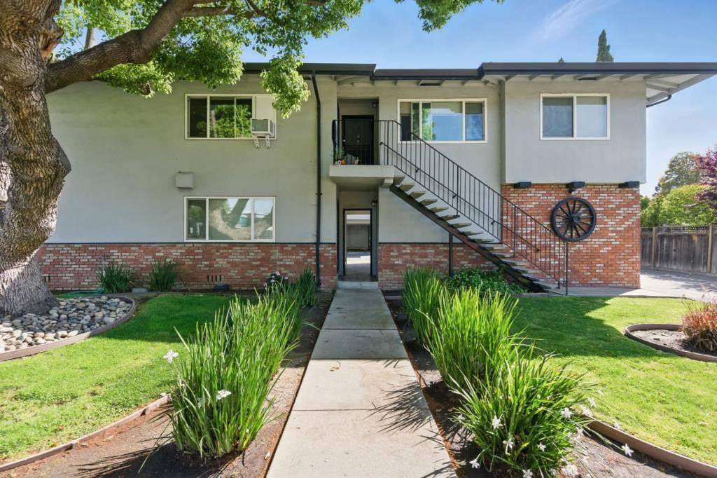 Redwood City, CA 94061,1255 Woodside RD