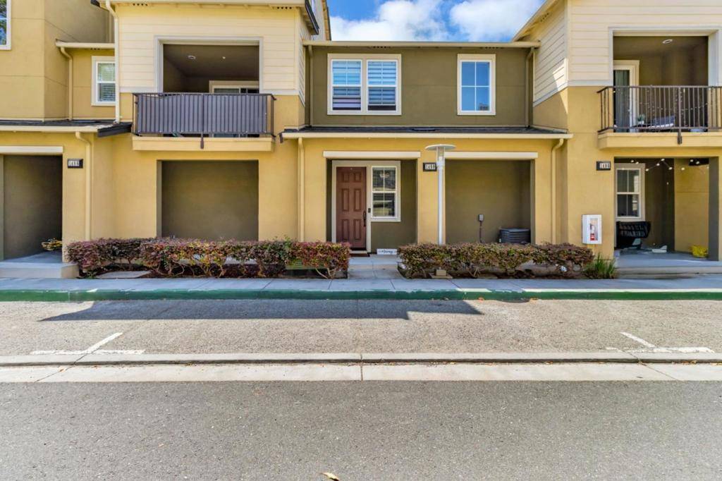 Milpitas, CA 95035,1490 Coyote Creek WAY