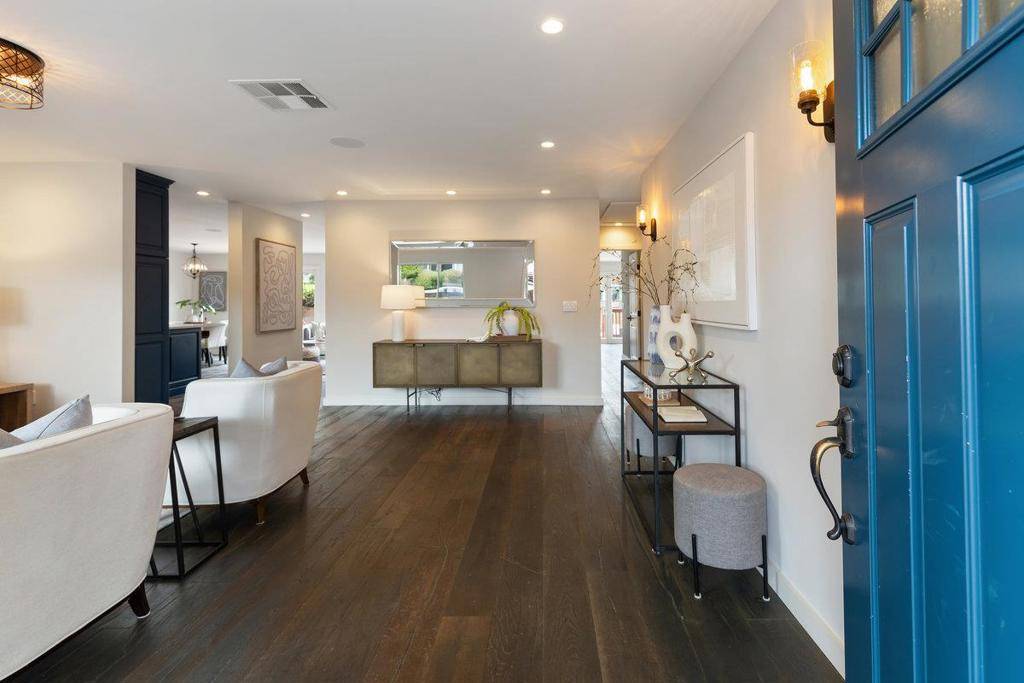 San Bruno, CA 94066,111 De Soto WAY