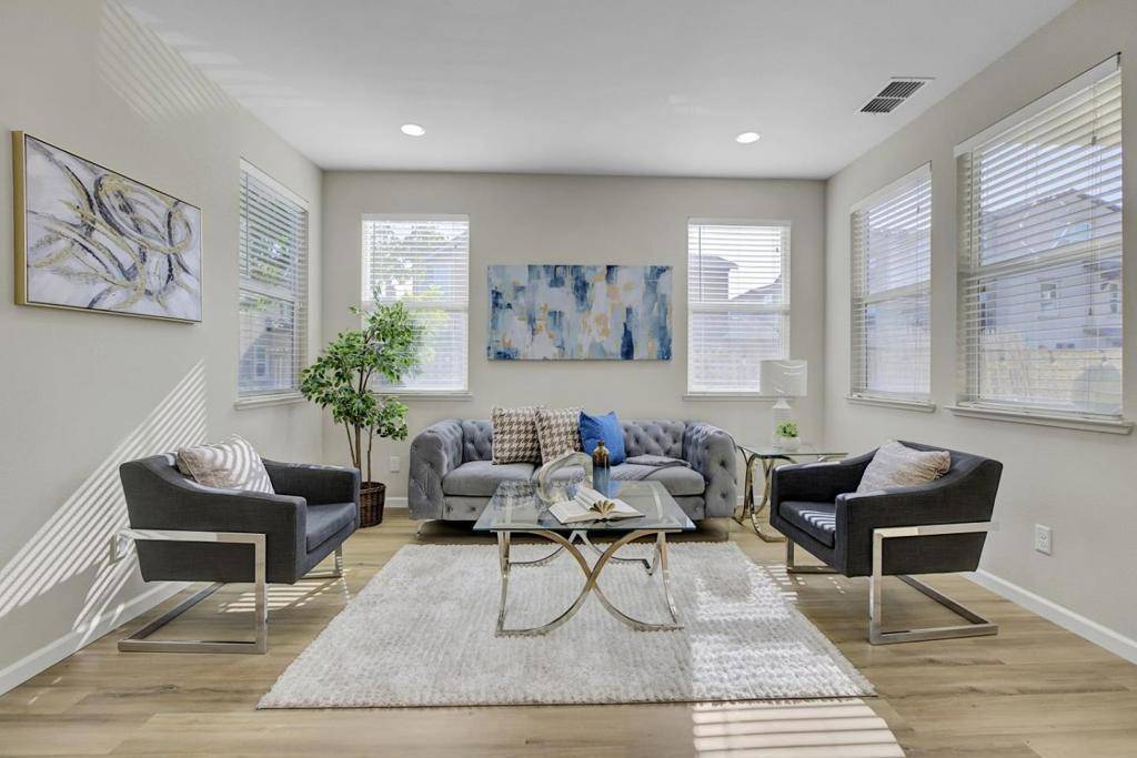 Livermore, CA 94550,1190 Flurry DR