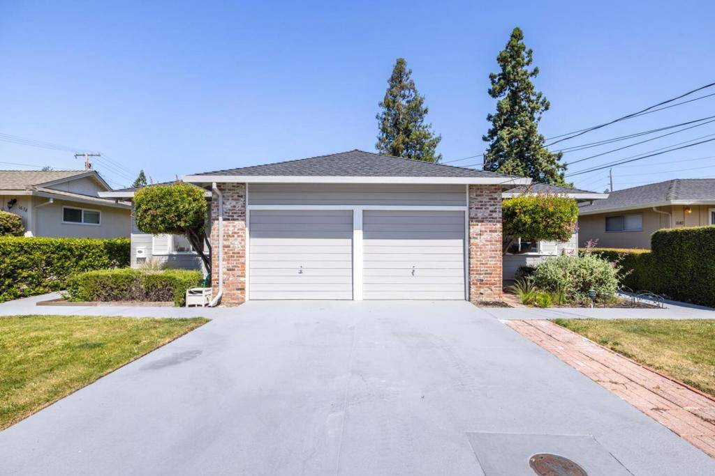 Redwood City, CA 94061,1648 Oak AVE