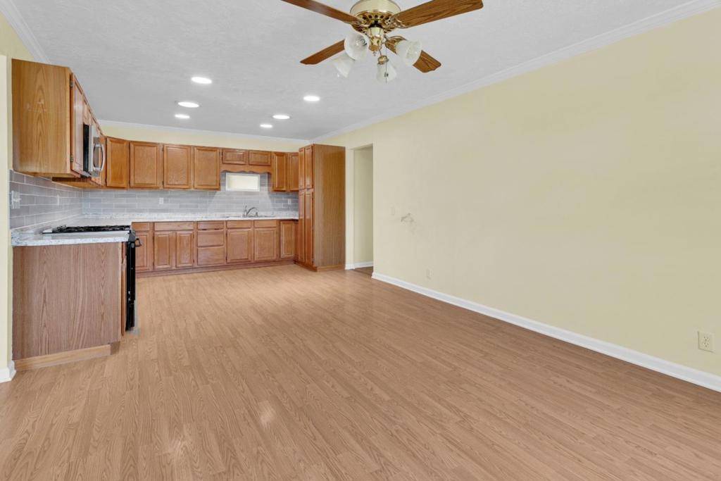 King City, CA 93930,45175 Merritt ST