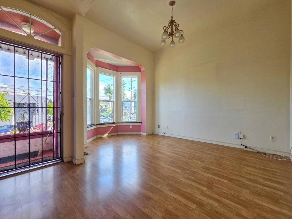 Emeryville, CA 94608,1170 59th ST