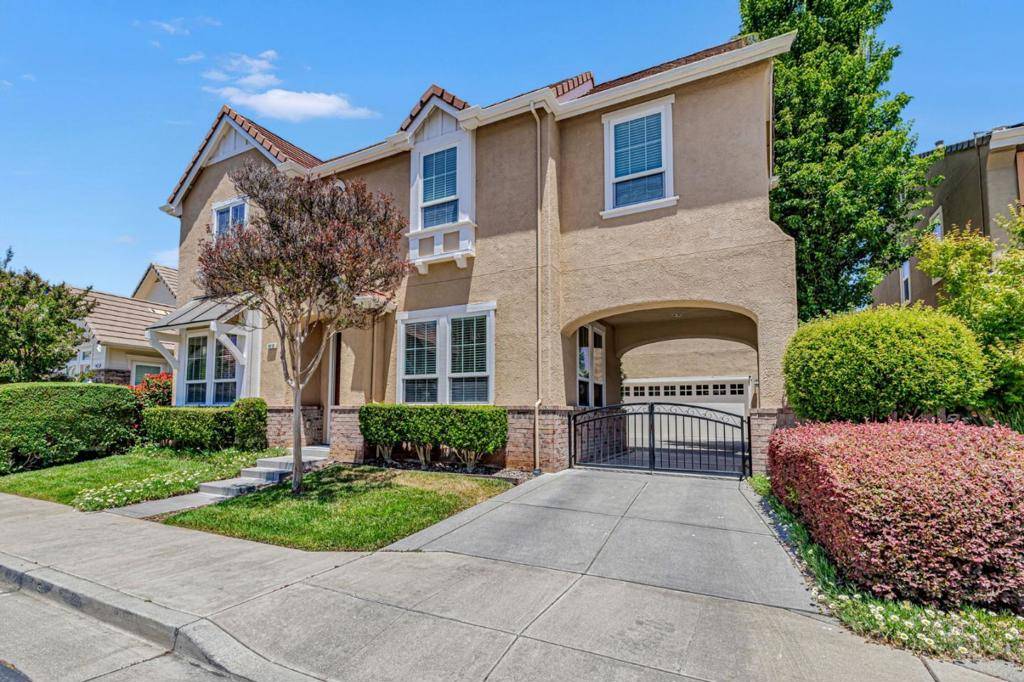 Gilroy, CA 95020,5812 Cajon WAY