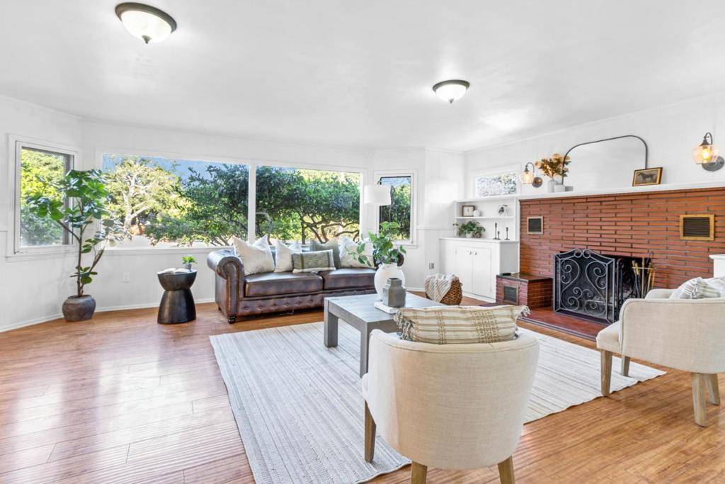 Salinas, CA 93907,8841 Archer RD