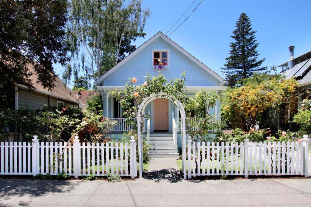 Santa Cruz, CA 95060,515 Chestnut ST