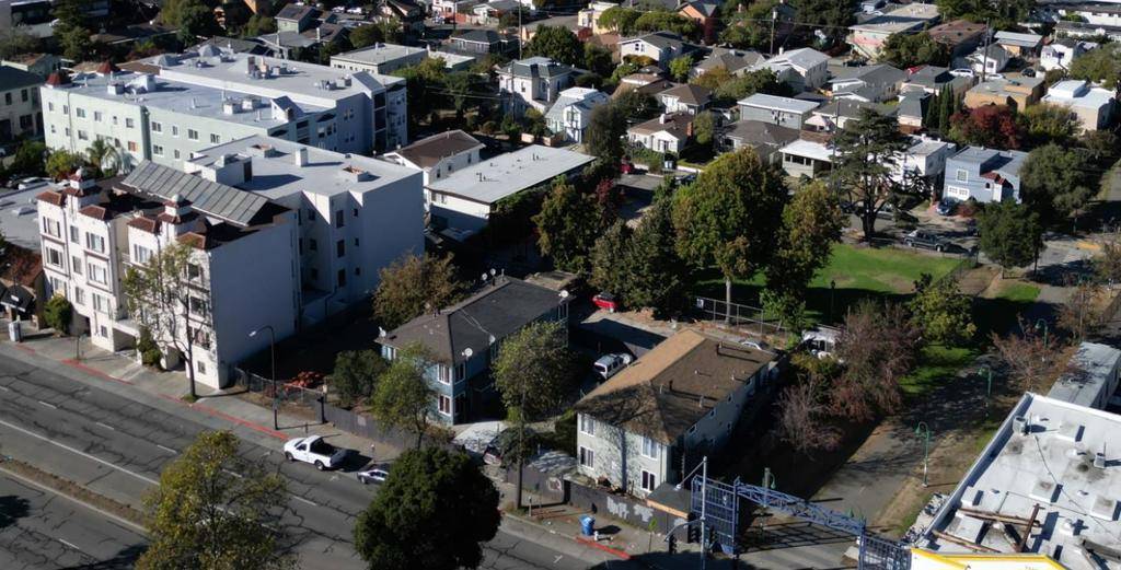 Berkeley, CA 94702,1283 University AVE