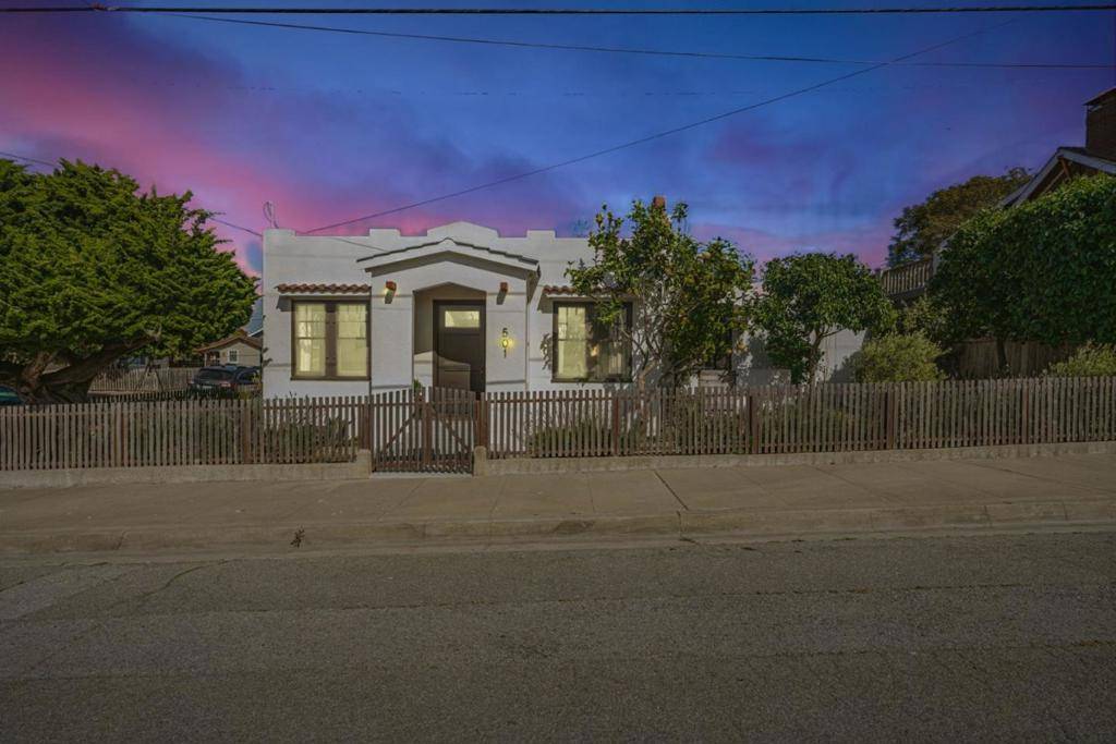 Pacific Grove, CA 93950,501 7th ST