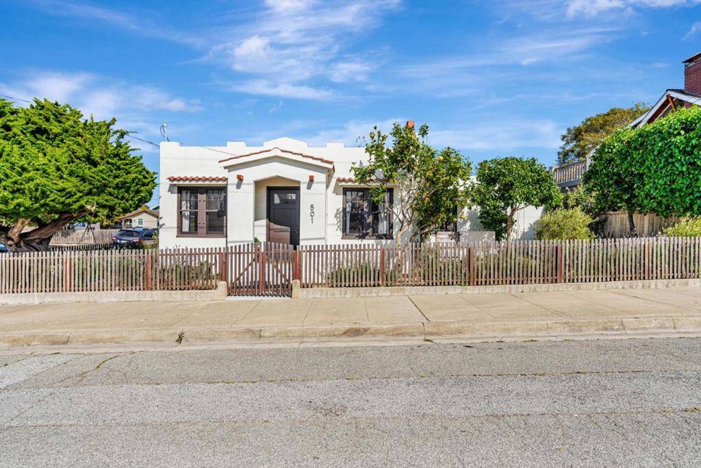 Pacific Grove, CA 93950,501 7th ST