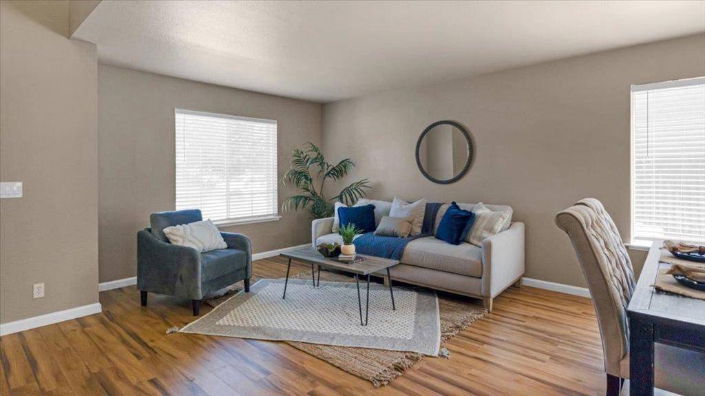Los Banos, CA 93635,717 Mallard DR