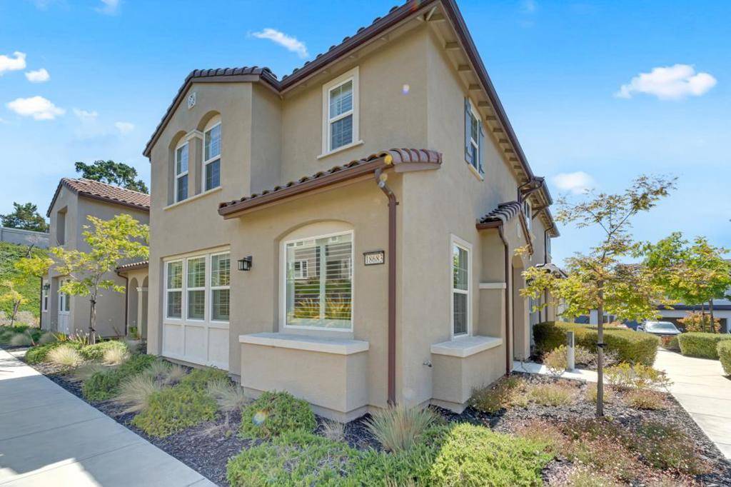 CA 93933,18683 Mcclellan CIR