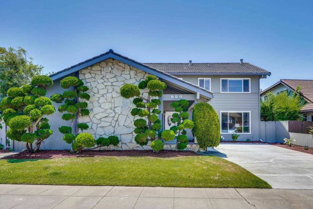 Foster City, CA 94404,998 Flying Fish ST