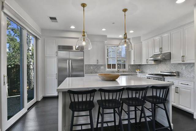 Menlo Park, CA 94025,580 Laurel ST