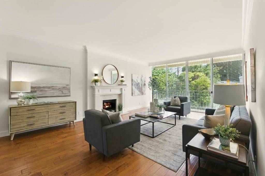 Menlo Park, CA 94025,1330 University DR #25