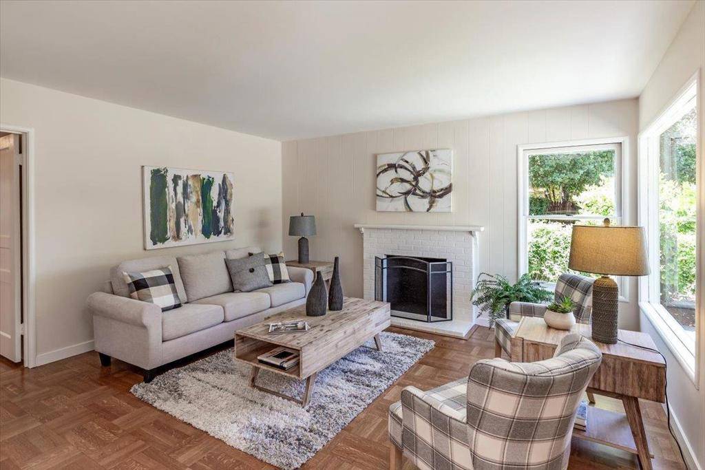 Redwood City, CA 94061,2903 Carson ST