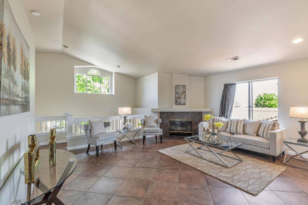 Gilroy, CA 95020,1234 Blacksmith DR