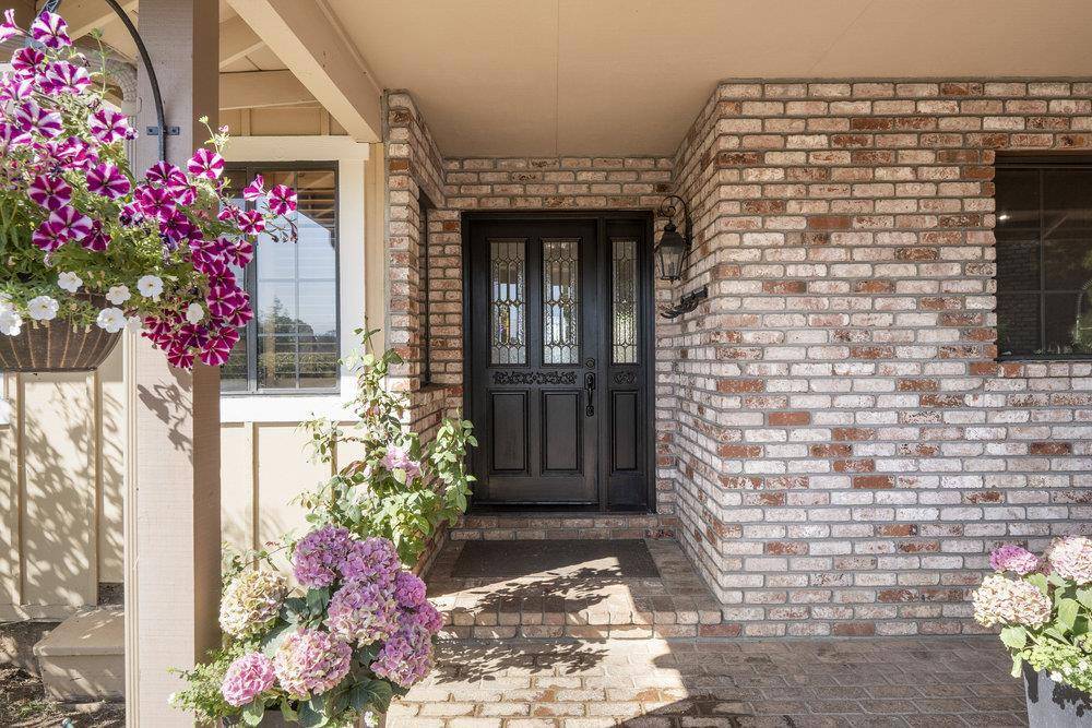 Morgan Hill, CA 95037,1090 W Edmundson AVE