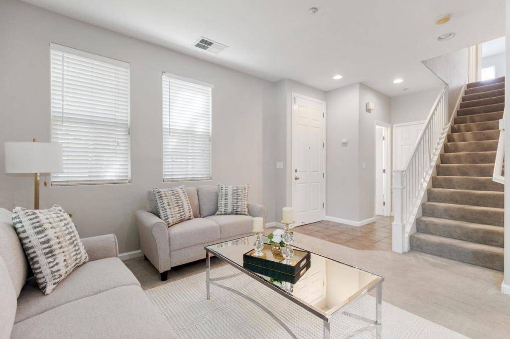 Brentwood, CA 94513,271 Washington DR