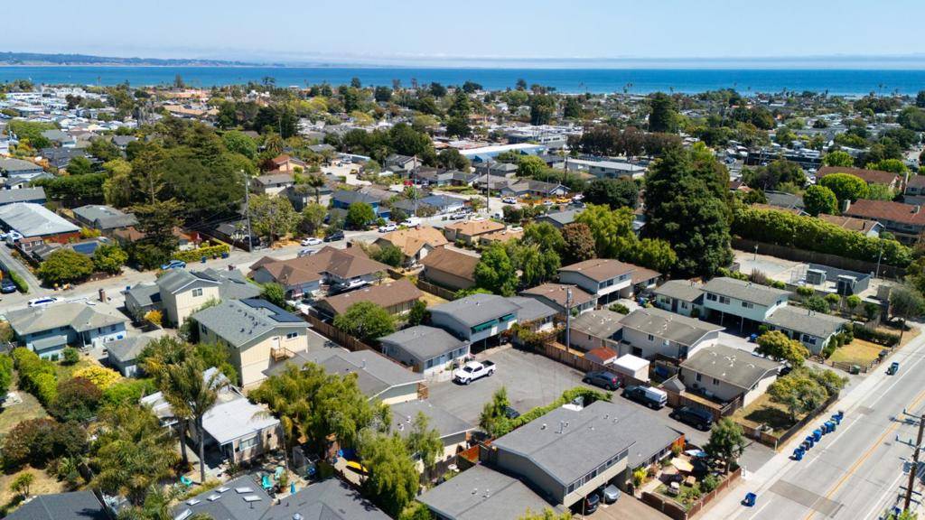 Santa Cruz, CA 95062,924 30th AVE