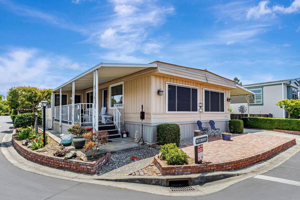 Morgan Hill, CA 95037,60 Mulberry CT