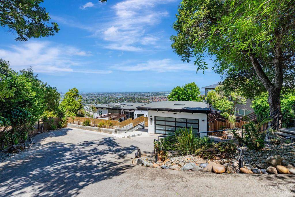 Belmont, CA 94002,1807 Mezes AVE