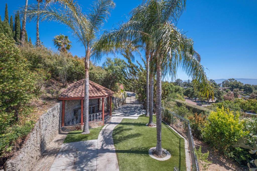 San Jose, CA 95127,10981 Edgemont DR