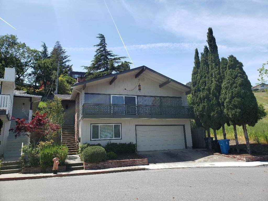 San Carlos, CA 94070,902 Lupin WAY