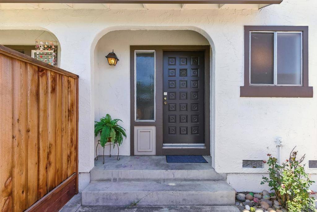 Sunnyvale, CA 94087,1030 Castleton TER #F