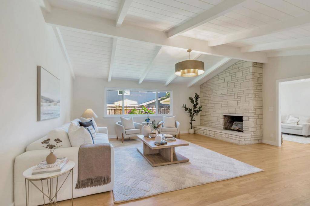 Campbell, CA 95008,1341 E Campbell AVE