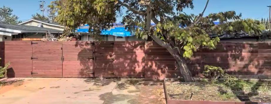 Sunnyvale, CA 94089,727 Lakehaven DR