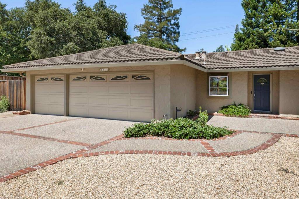 Los Altos, CA 94024,1516 Wistaria LN