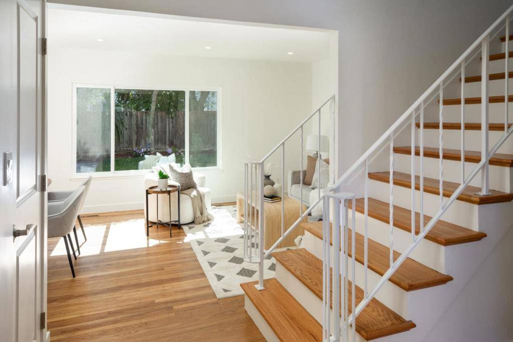 Mountain View, CA 94043,747 San Clemente WAY