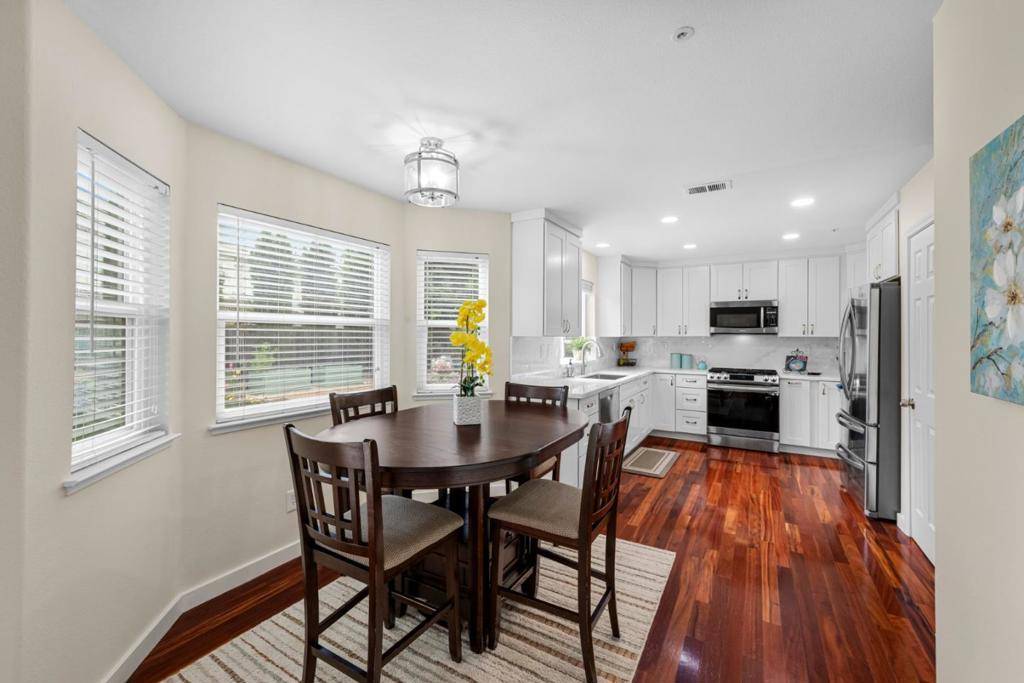 Morgan Hill, CA 95037,360 Via Largo